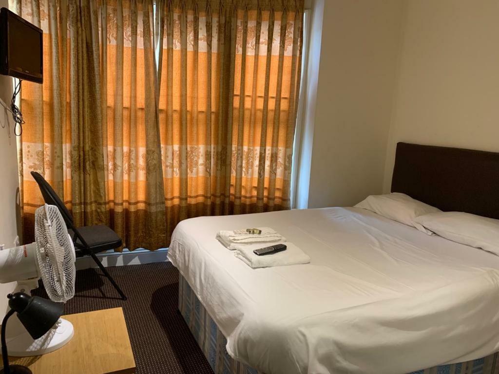 City Lodge Лондон Екстериор снимка